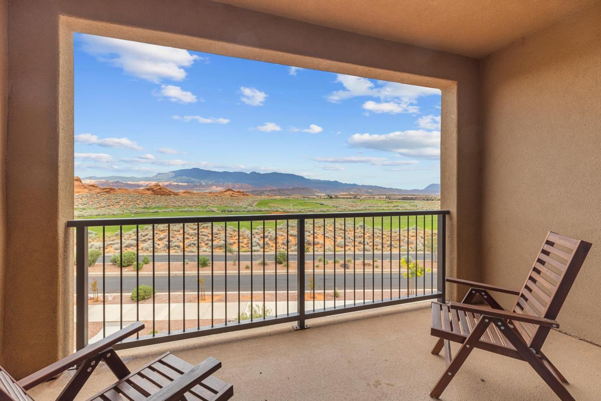 Vacation Rentals At Sand Hollow Resort Харрикейн Экстерьер фото