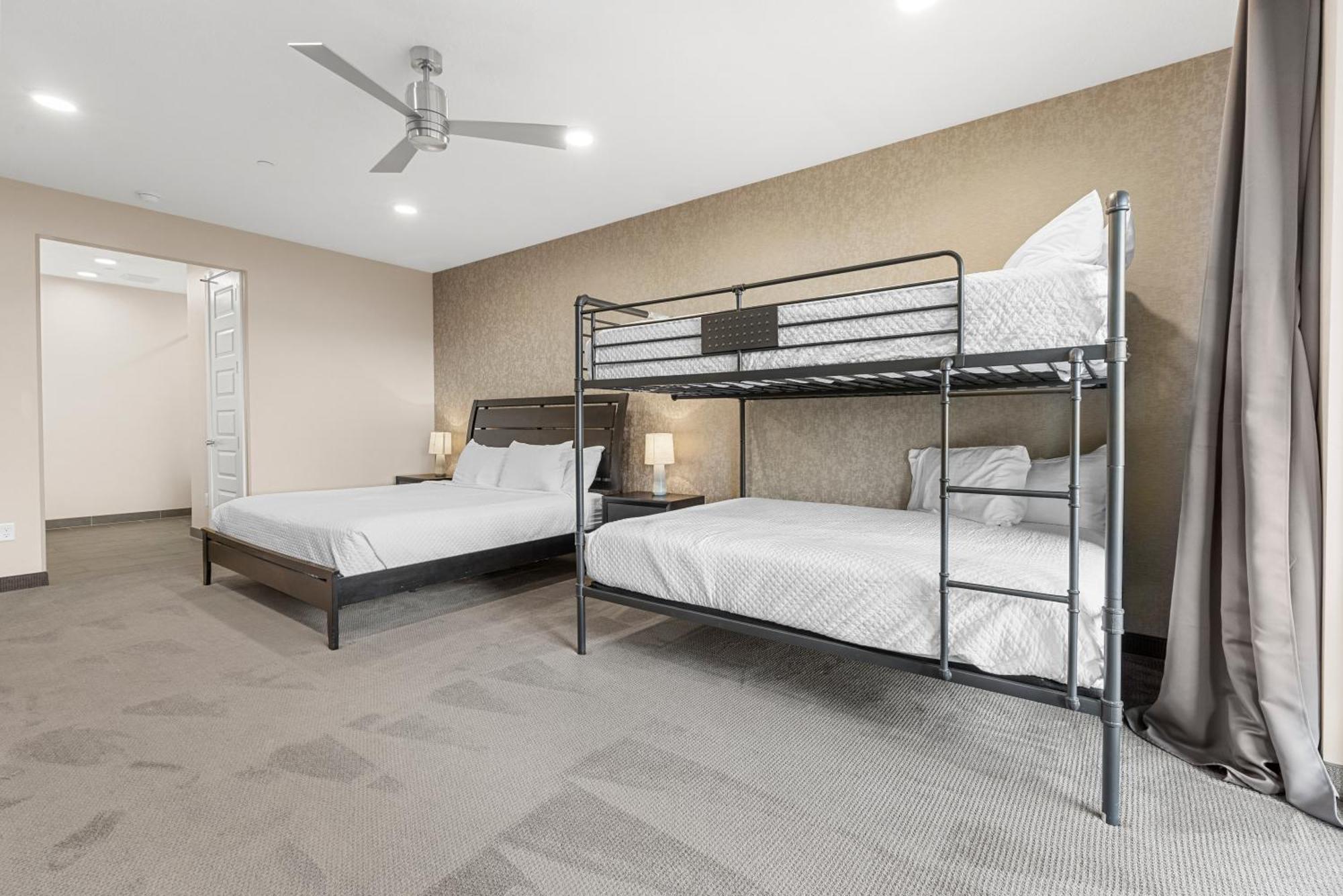Vacation Rentals At Sand Hollow Resort Харрикейн Экстерьер фото