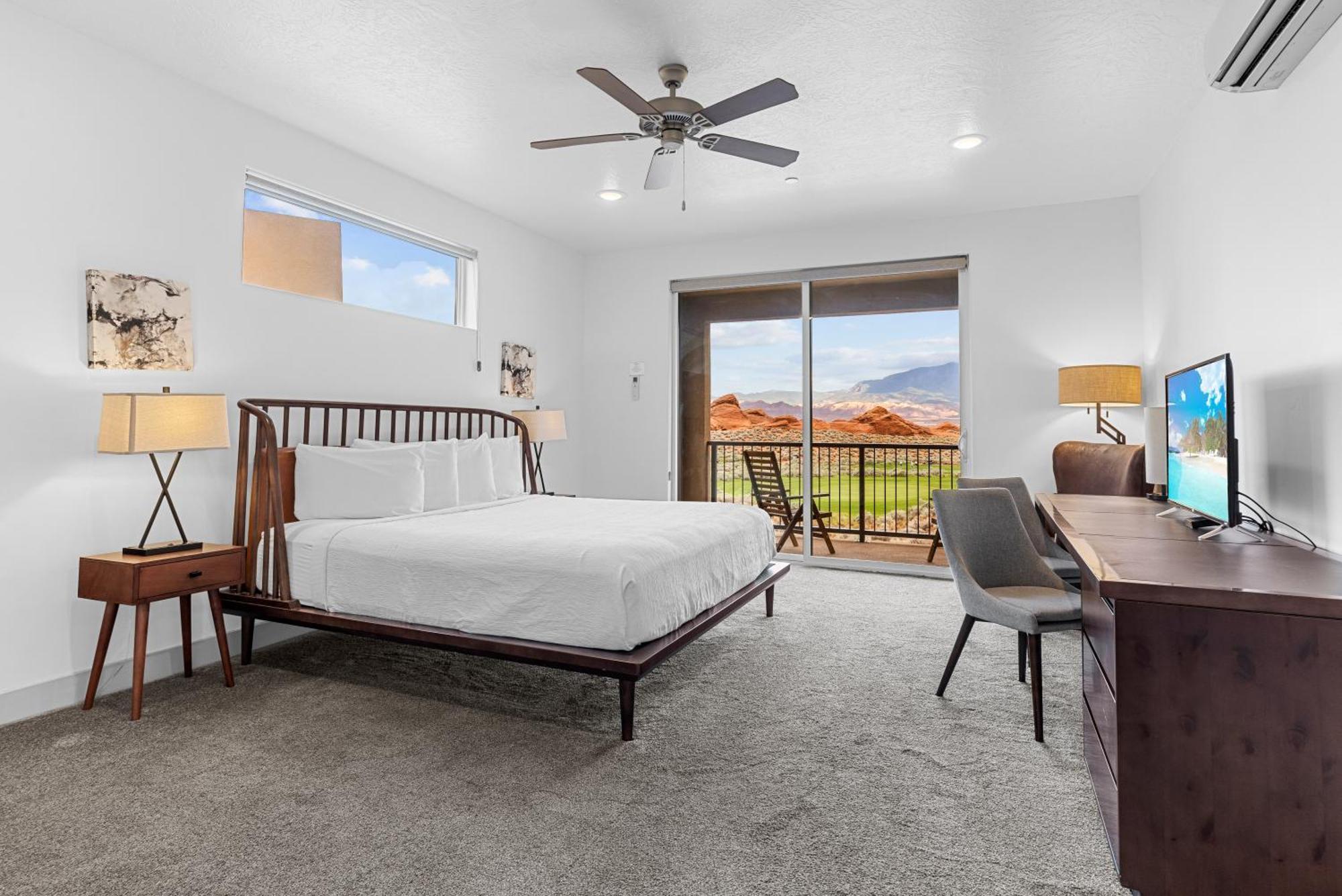 Vacation Rentals At Sand Hollow Resort Харрикейн Экстерьер фото